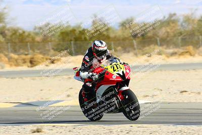 media/Jan-16-2022-CVMA (Sun) [[7f3d92989d]]/Race 3 Amateur Supersport Middleweight/